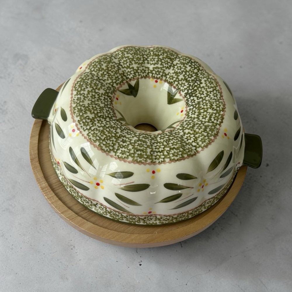 Temp-Tations Bundt Cake Pan, Old World Green Pattern