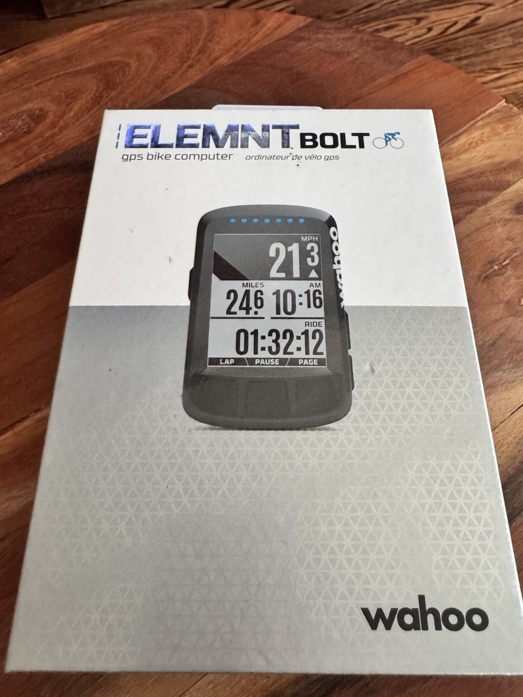 Wahoo ELEMNT Bolt V1 GPS Bike Computer