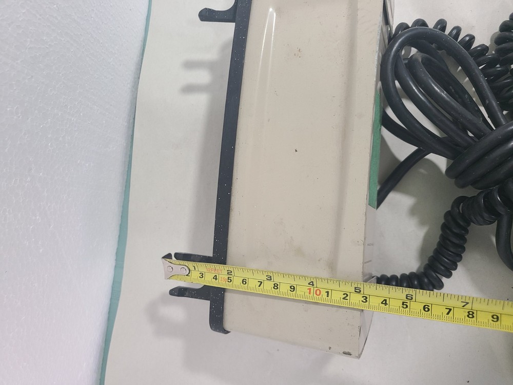 Welch Allyn Wall Transformer Model 749, Powers Up, AS IS UNTESTED