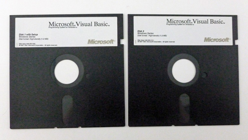 Microsoft Visual Basic (2 Disk Set) 5.25 Floppy (2 Disks) Untested
