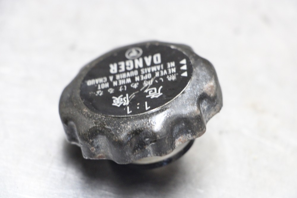 97-03 Ducati ST2 944 Engine Radiator Cap