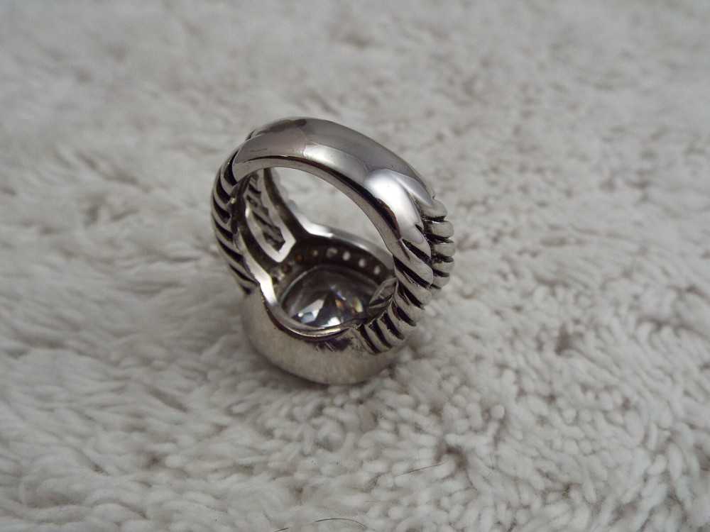 Silvertone Goldtone Rhinestone Ring ~ Size 7.5 (A30)