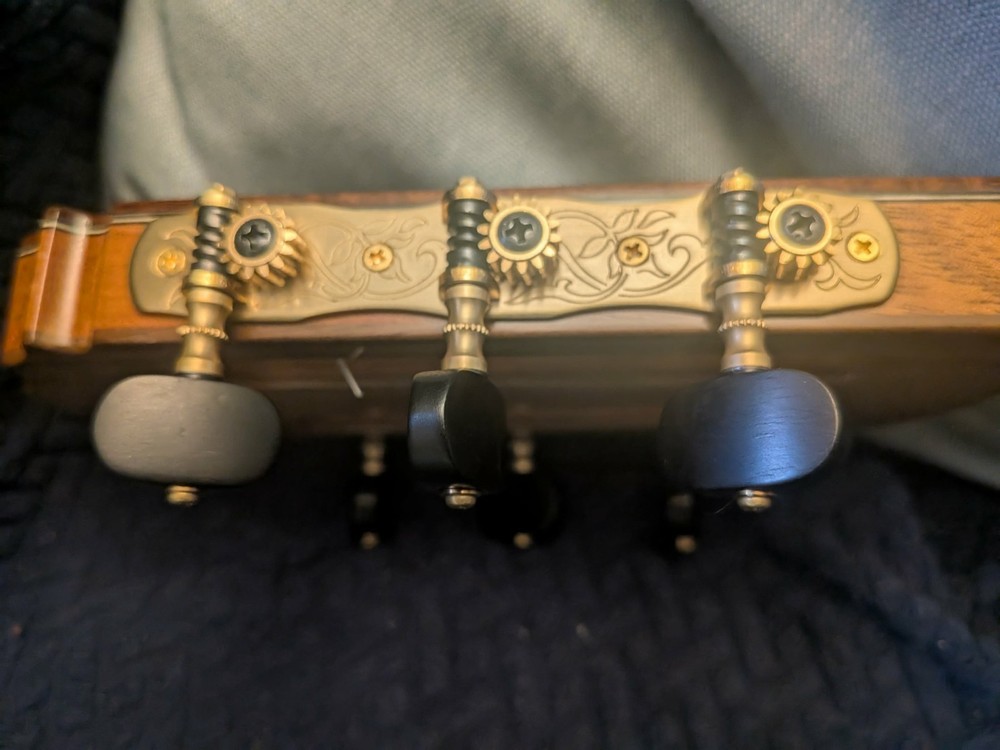 Steve Allen Solid Granadillo and Cedar classical guitar
