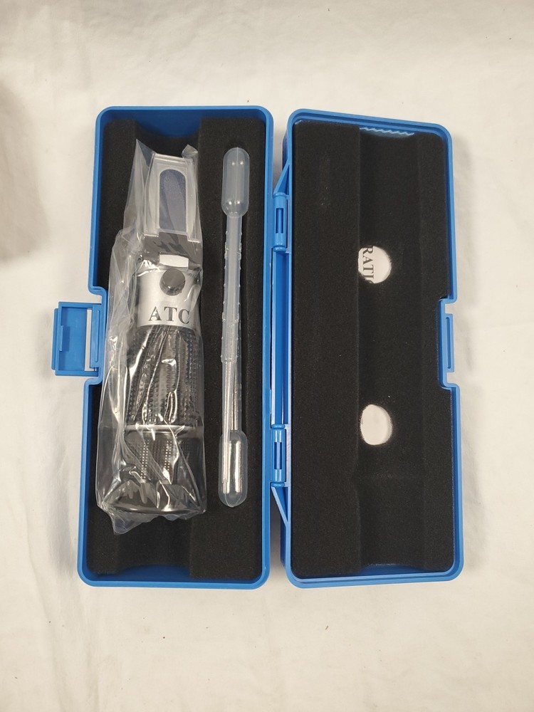 NEW Aichose Portable BRIX Optical Refractometer w/ ATC function. 6 Piece Set