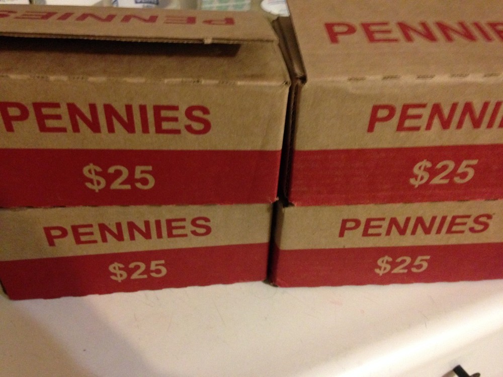 100 Empty Authentic Bank Boxes for Dollars. Good Condition, Collectible Item