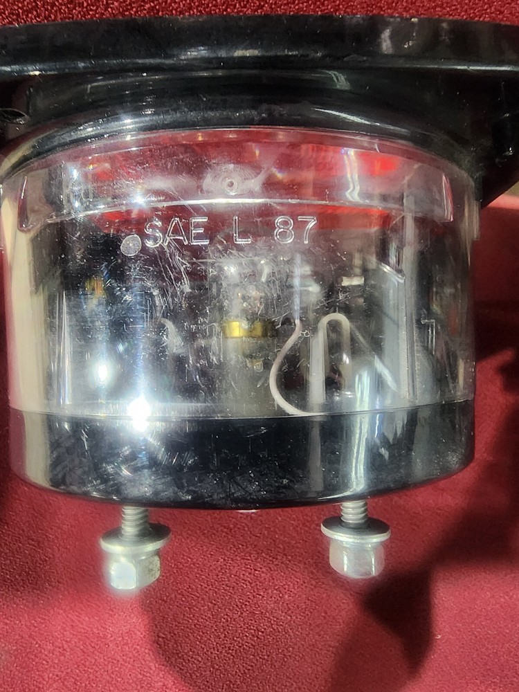 Grote 5377-70 Tail Light Take-Off 3 Stud