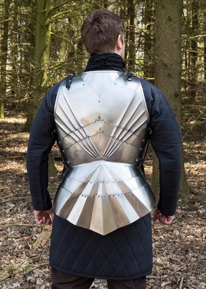 Gothic Armor with Leg Pockets – Full Medieval Suit with Practical Storage