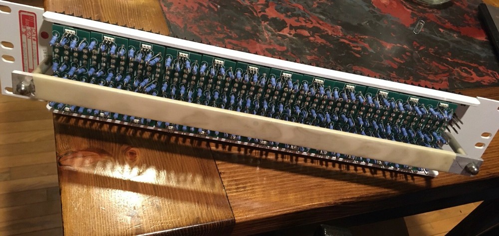 Benchmark Media Systems Interface Panel System 1000 BP-100