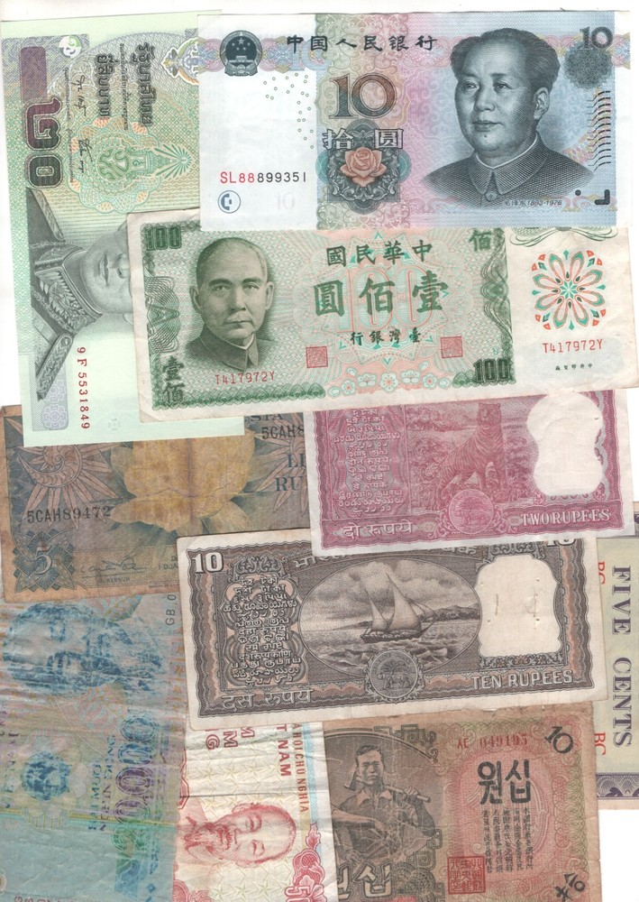 Asia. 100 Banknotes.