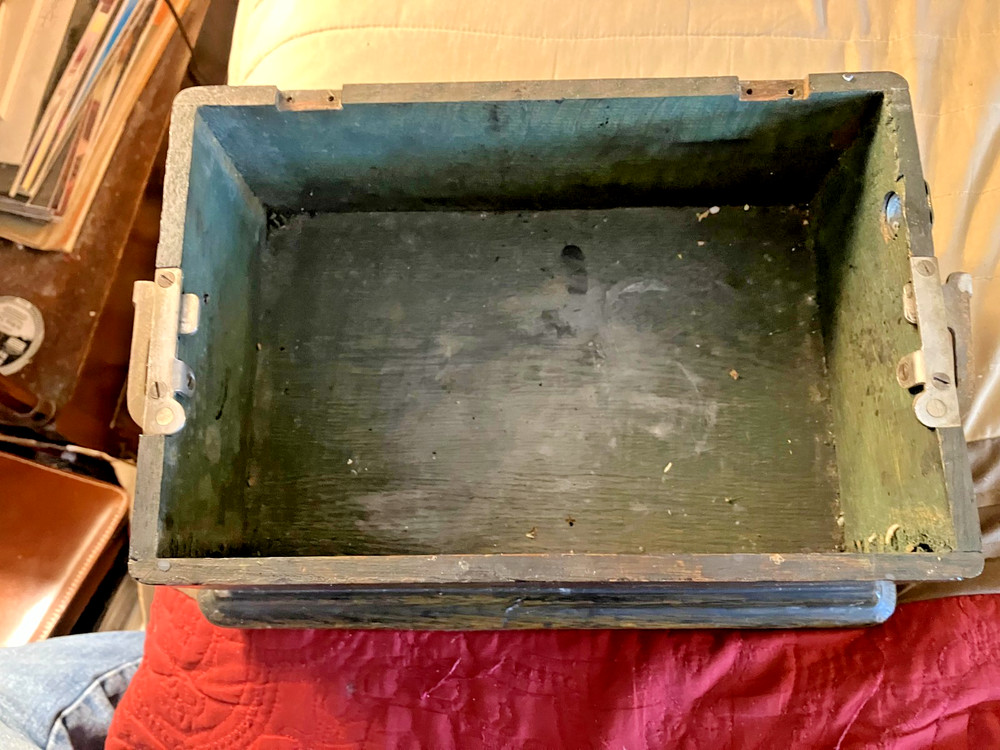 EDISON STANDARD MODEL A PHONOGRAPH CASE BOTTOM