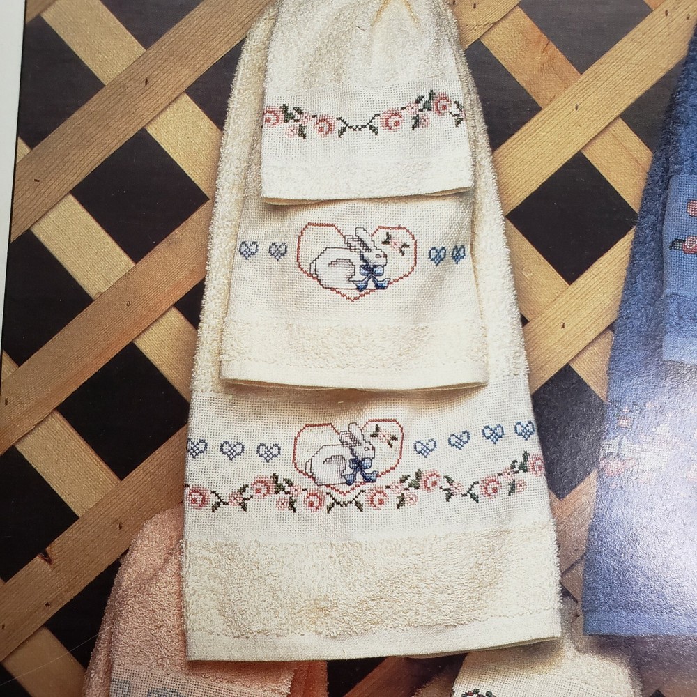 The Cornell Collection On the Edge Boarders Counted Cross-Stitch Pattern Leaflet