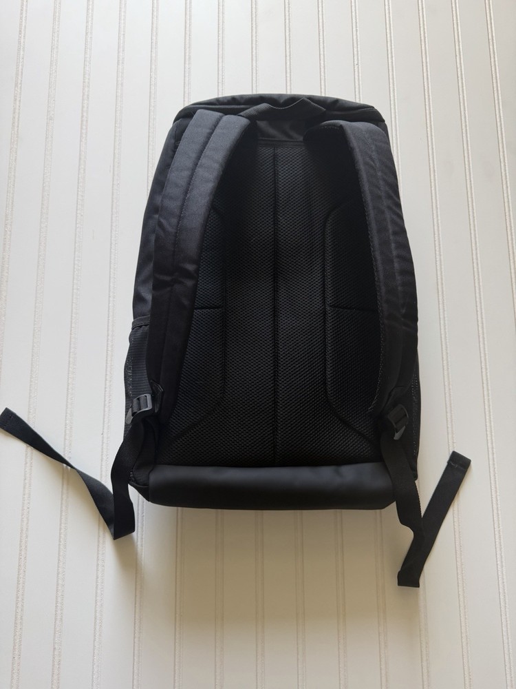 Gymshark Black Polyester Terylene Gym Backpack Zip Closure 2 Pockets OS
