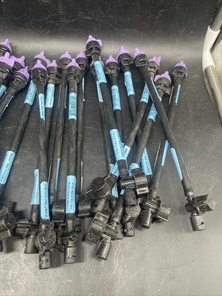 25 Drip Irrigation Mister Riser Assembly 10 GPH Flow Controlled Threaded Coupler