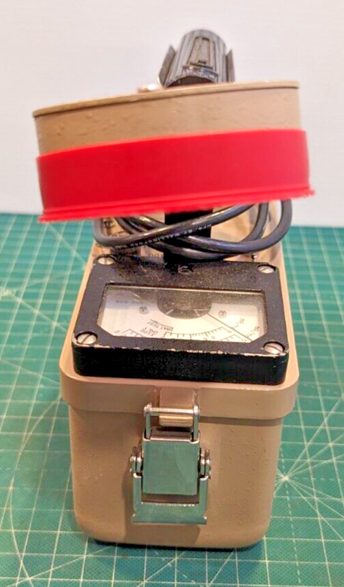 1x CLEAN Ludlum Model 3 Survey Meter 44-9 Tested, Verified, and GUARANTEED