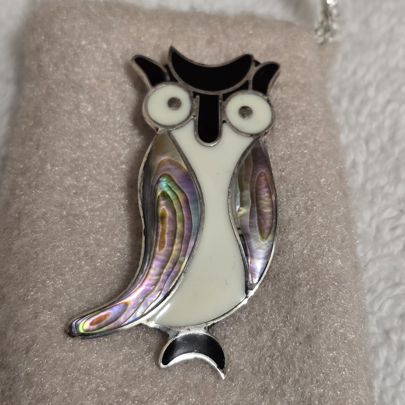 Vintage Brooch Pin Alpaca Mexico Abalone Shell Owl .75" x 1.5"