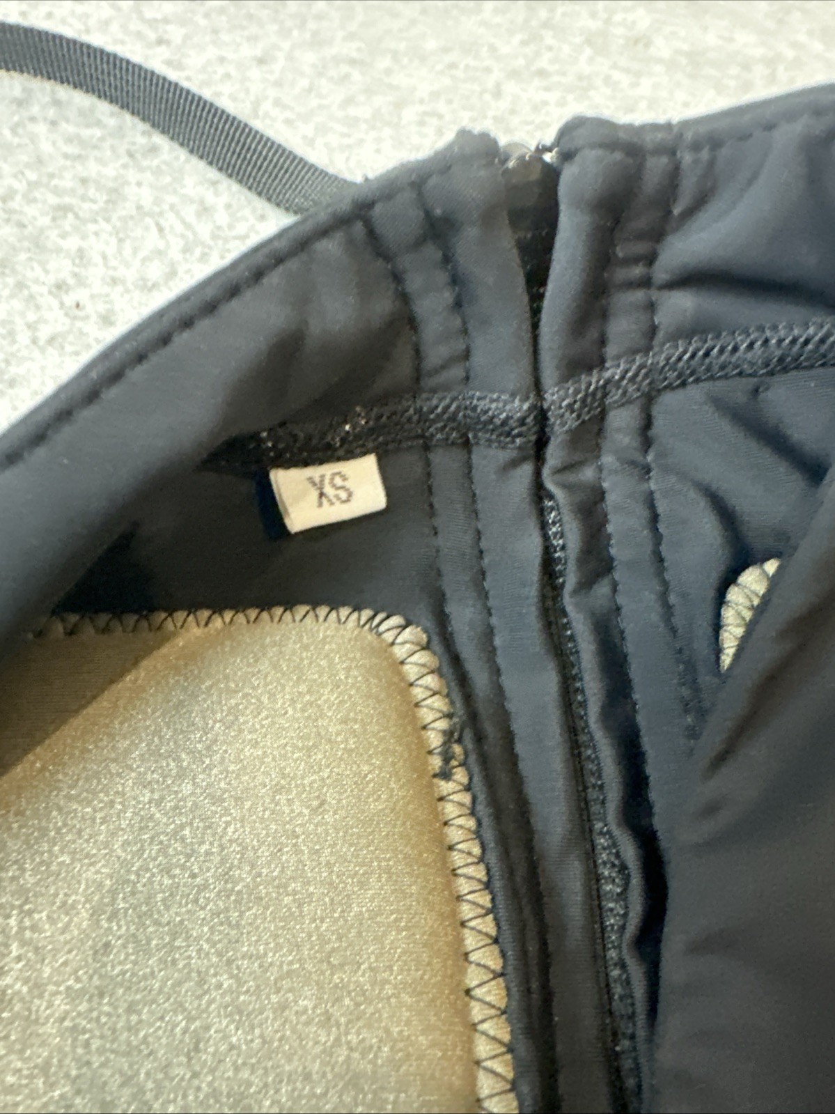 Impulse Body Fitness EMS Workout Suit Vests Bands Mens XS Lot Of 2