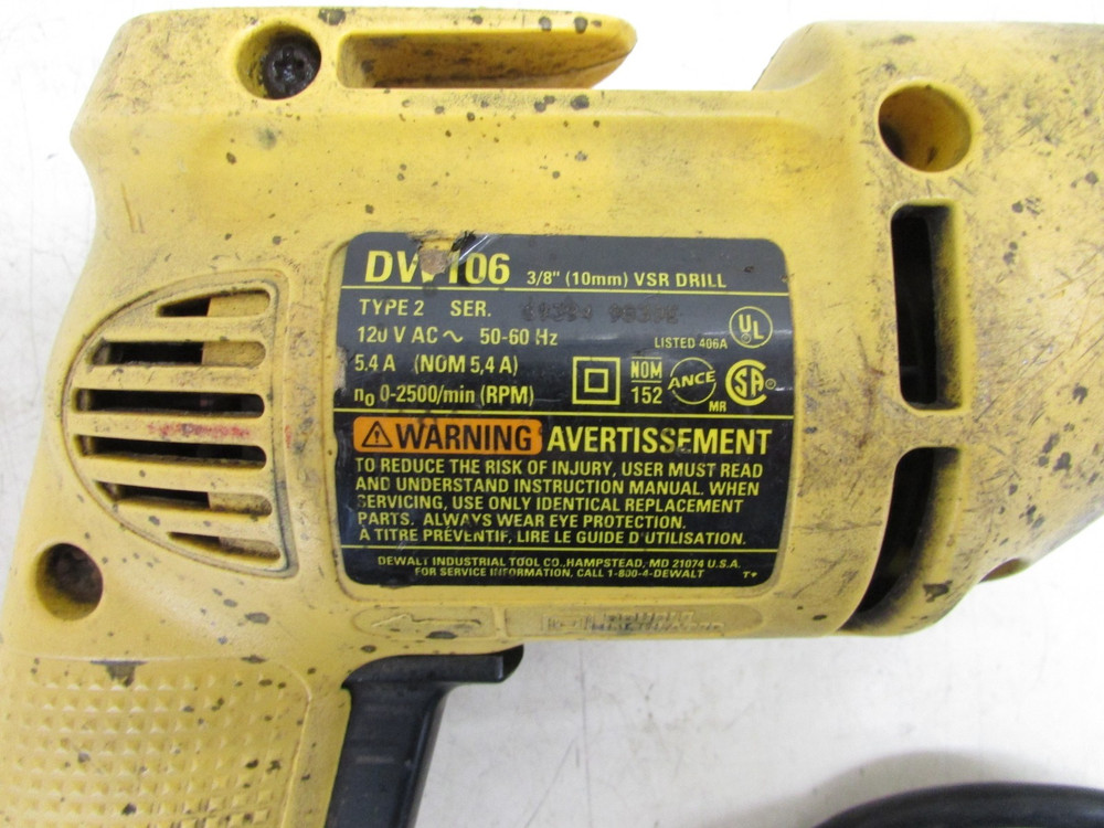 DEWALT DW106 3/8" VARIABLE SPEED REVERSING DRILL, KEYLESS CHUCK