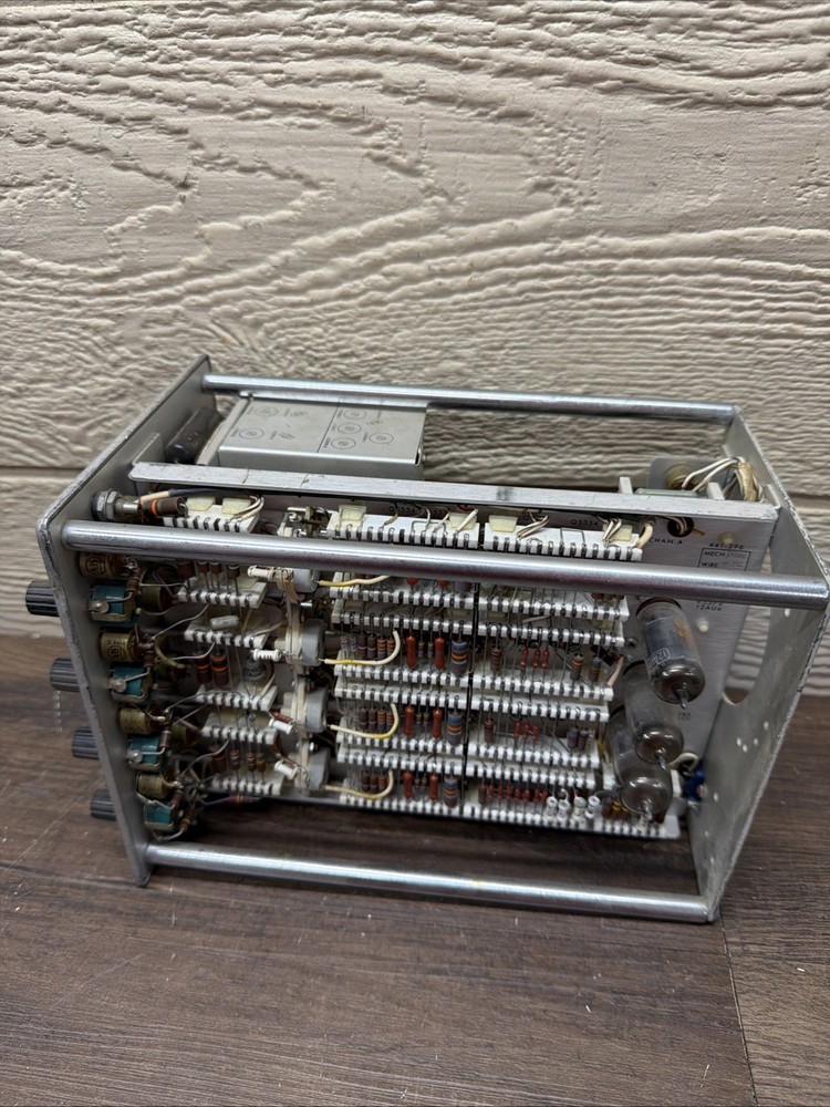 Tektronix Type M plug-in unit Tested Works