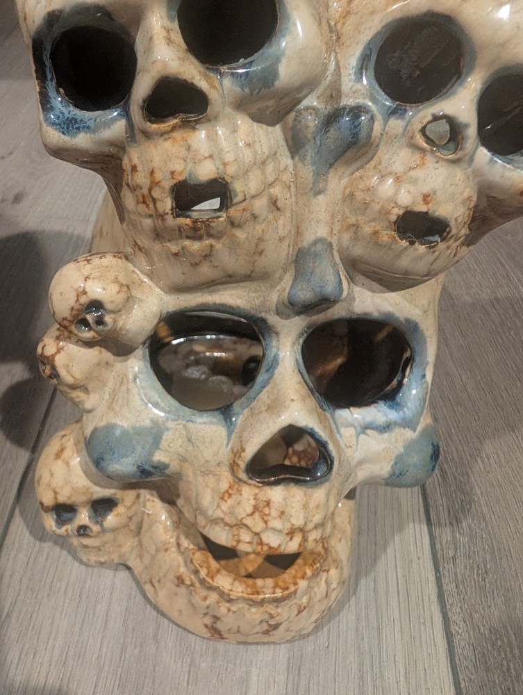 Skull Candle Holder