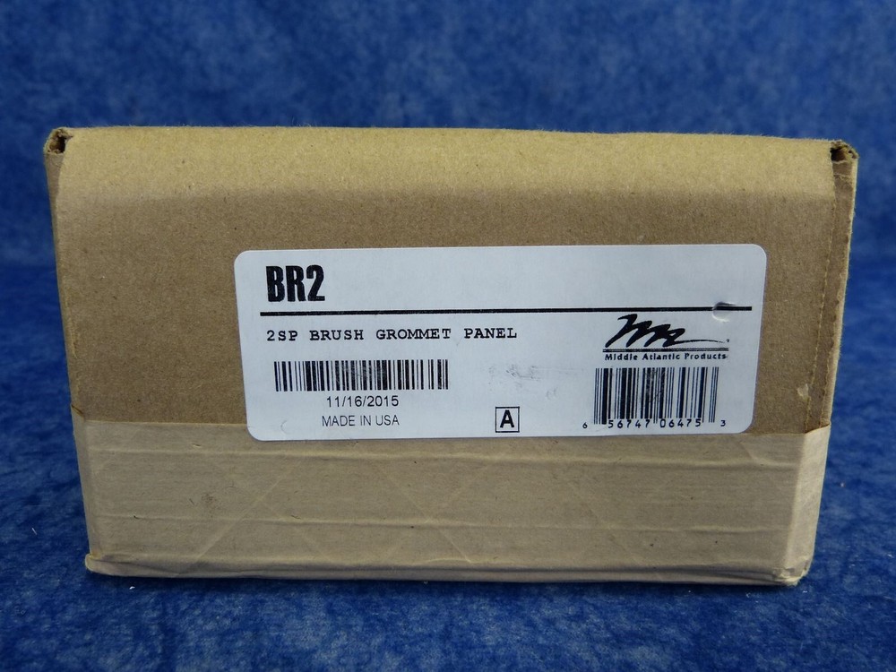 NEW Middle Atlantic BR2 2RU Space Brush Grommet Panel (H3)