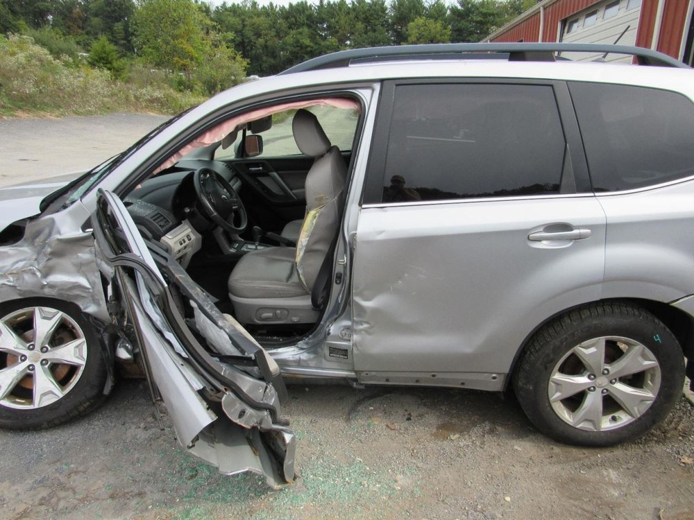 Camera/Projector Rear View Camera Gate Mounted Fits 14-16 FORESTER 1105123