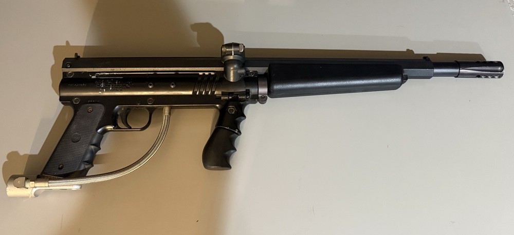 Tippmann Model 98 Paintball Gun Marker with Flatline Barrel & View loader Hopper