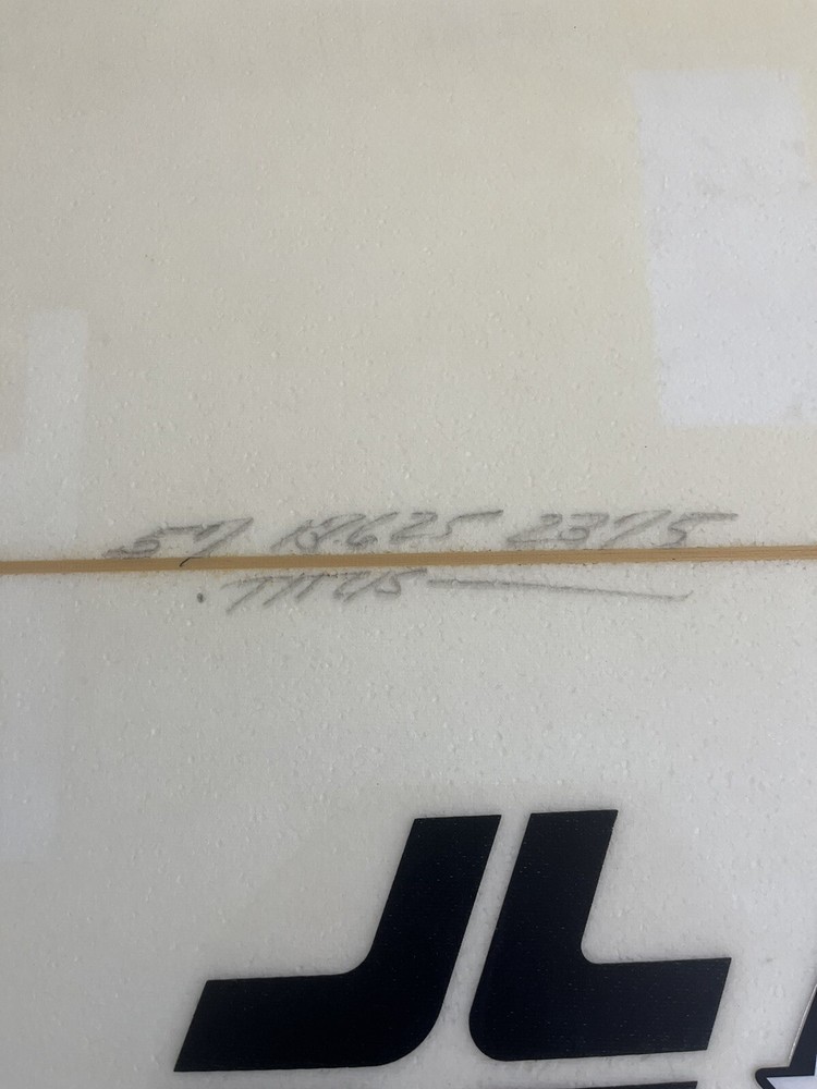 Chris Borst Epoxy 5’7”