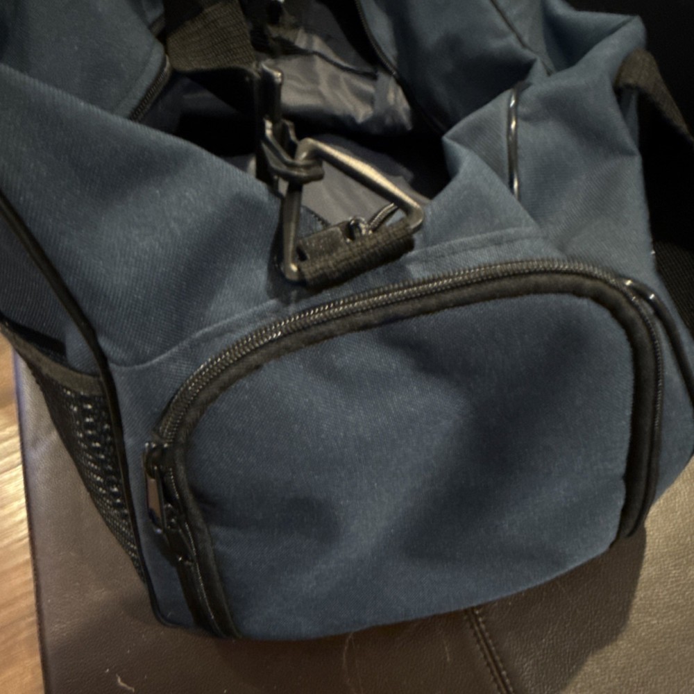NTEU Navy Blue Polyester Gym Bag Zip Closure Adjustable Strap 3 Pockets