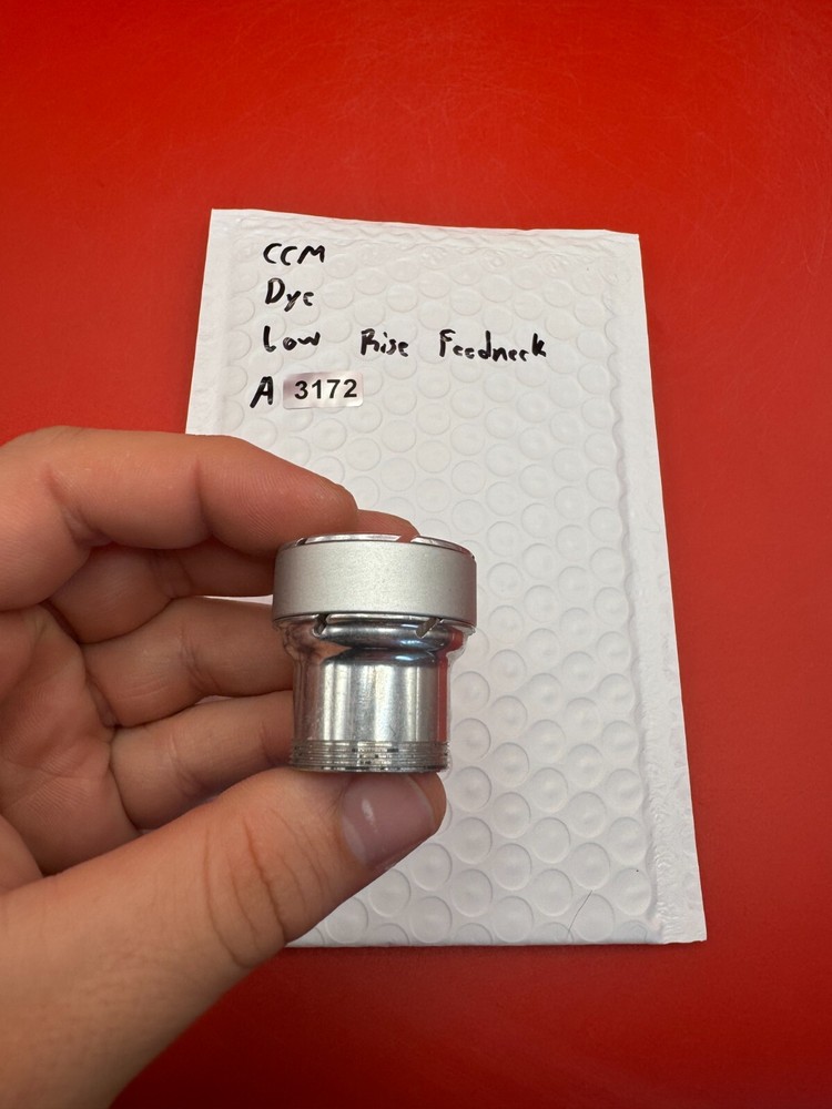 CCM Dye Low Rise Feedneck