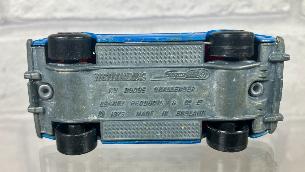 Matchbox Superfast No1 Dodge Challenger Light Blue And Red Inside Good Condition