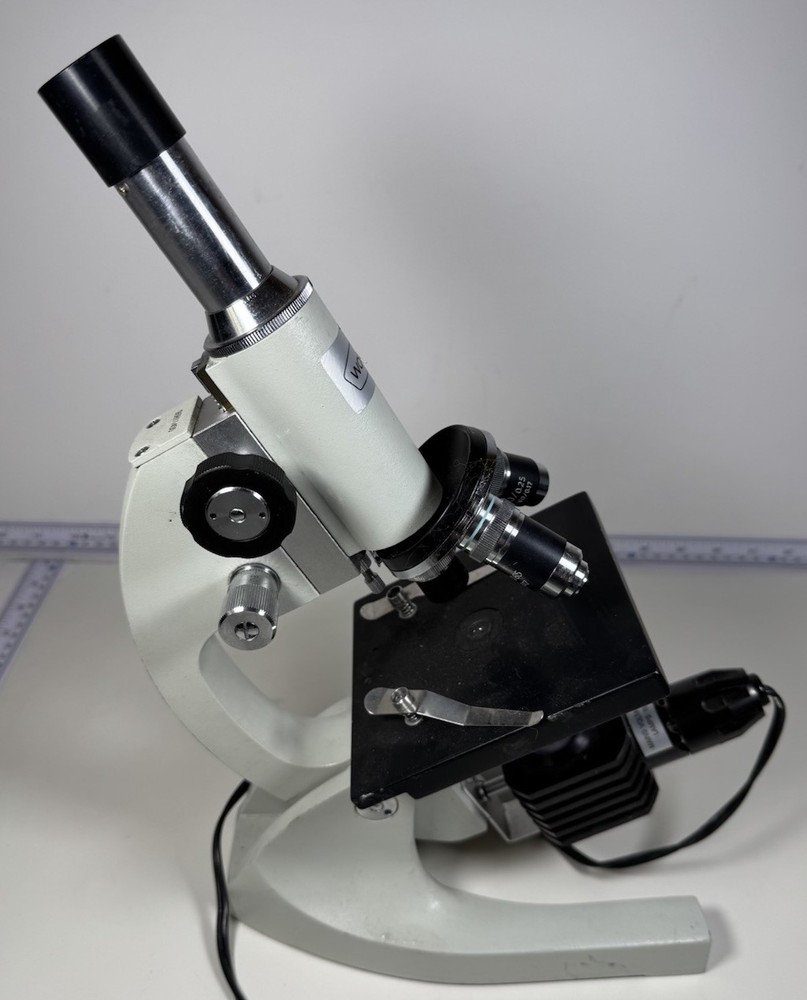Wolfe Educational Microscope Monocular WF 10x-18MM w/ 3 Objectives - WORKS READ