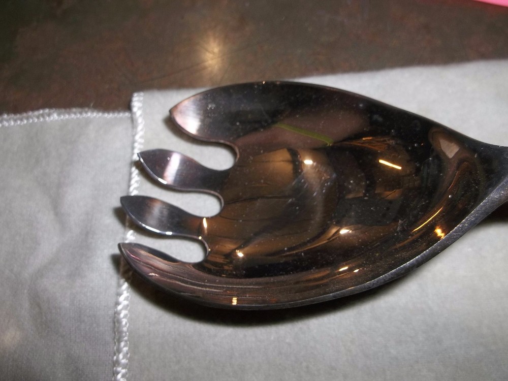 A.B. ROGERS SILVER COMPANY SALAD TONGS VINTAGE WITH BRUSHED STORE BAG (112-2)