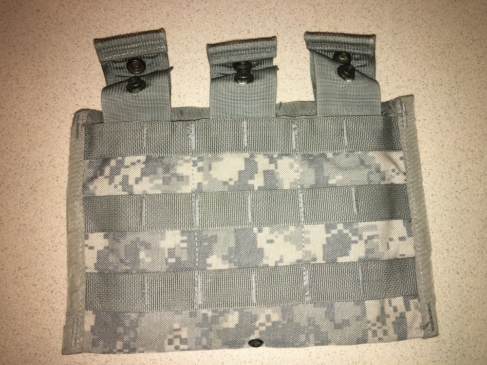 MOLLE ACU PATTERN TRIPLE (3) Magazine Pouch, quantity- 2
