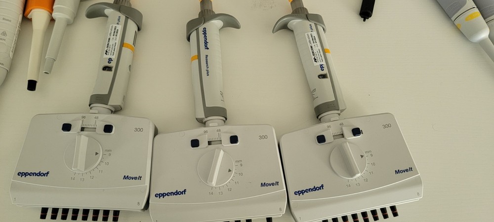 Eppendorf Research Plus Move It Pipette, Multi Channel, 30-300ul