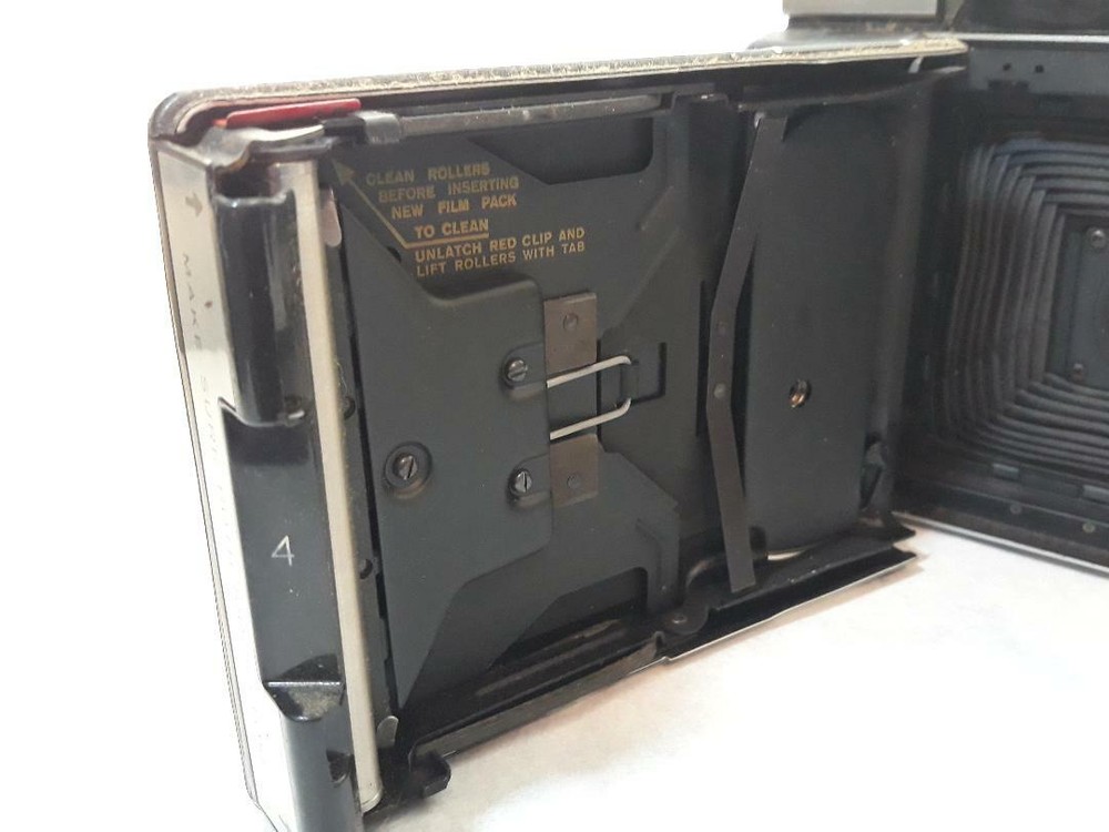 Vintage Polaroid 360 Electronic Flash Instant Camera
