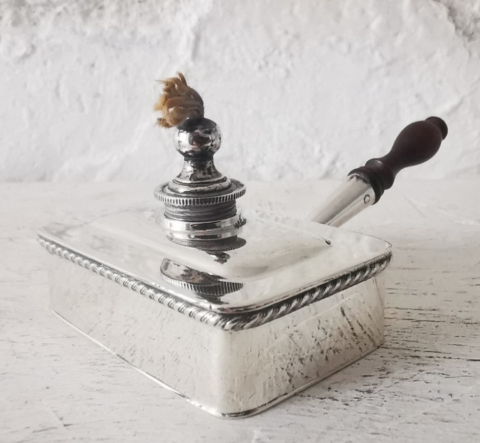 Asprey Fine Solid Silver Table Lighter - London 1938