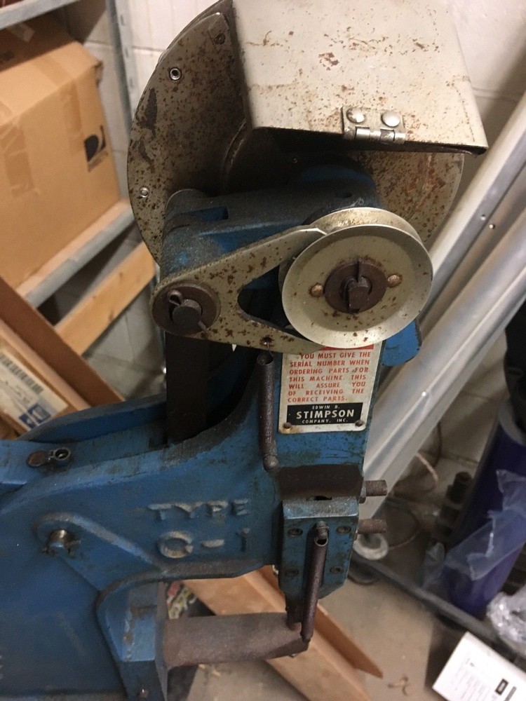 Stimpson Auto Feed Riveting "C-E" Eyeleting Type C1 Machine Pneumatic Electric