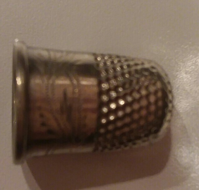 Vintage Sterling Silver Etched Thimble