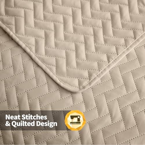 Quilt Set King Size, Lightweight Beige Bedspread Ultrasonic Chevron Pattern