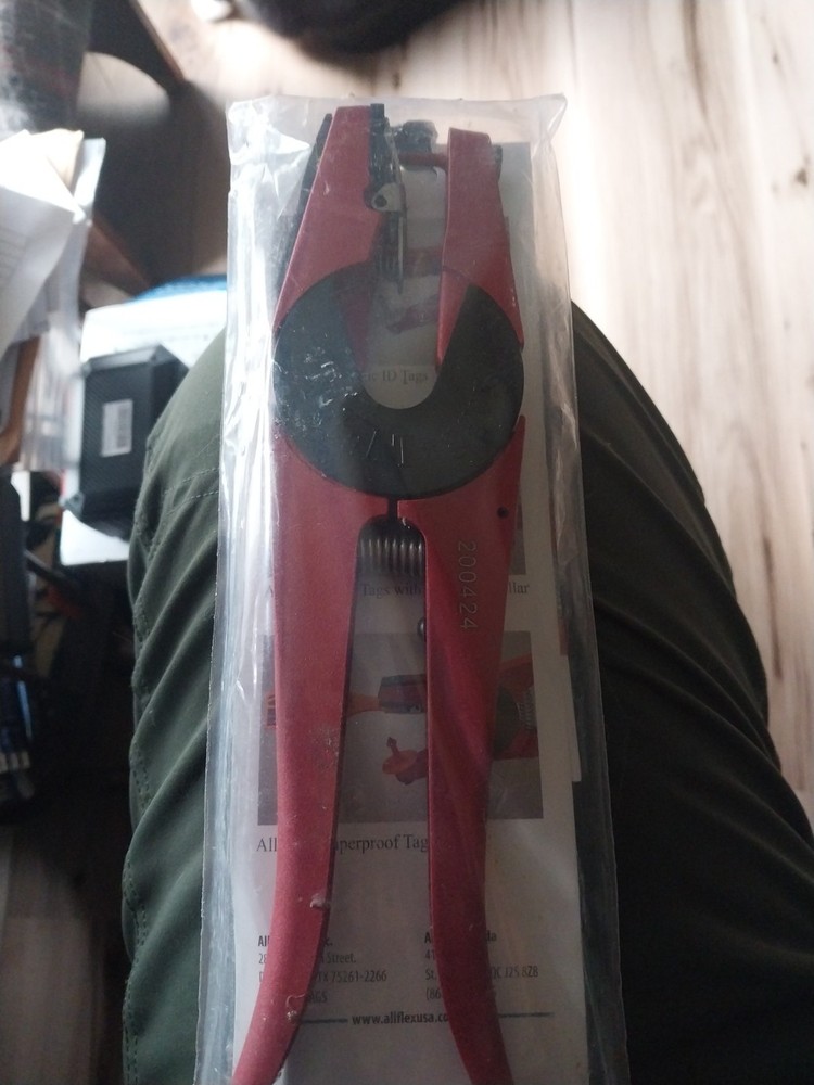 Allflex Universal Total Tagger Applicator