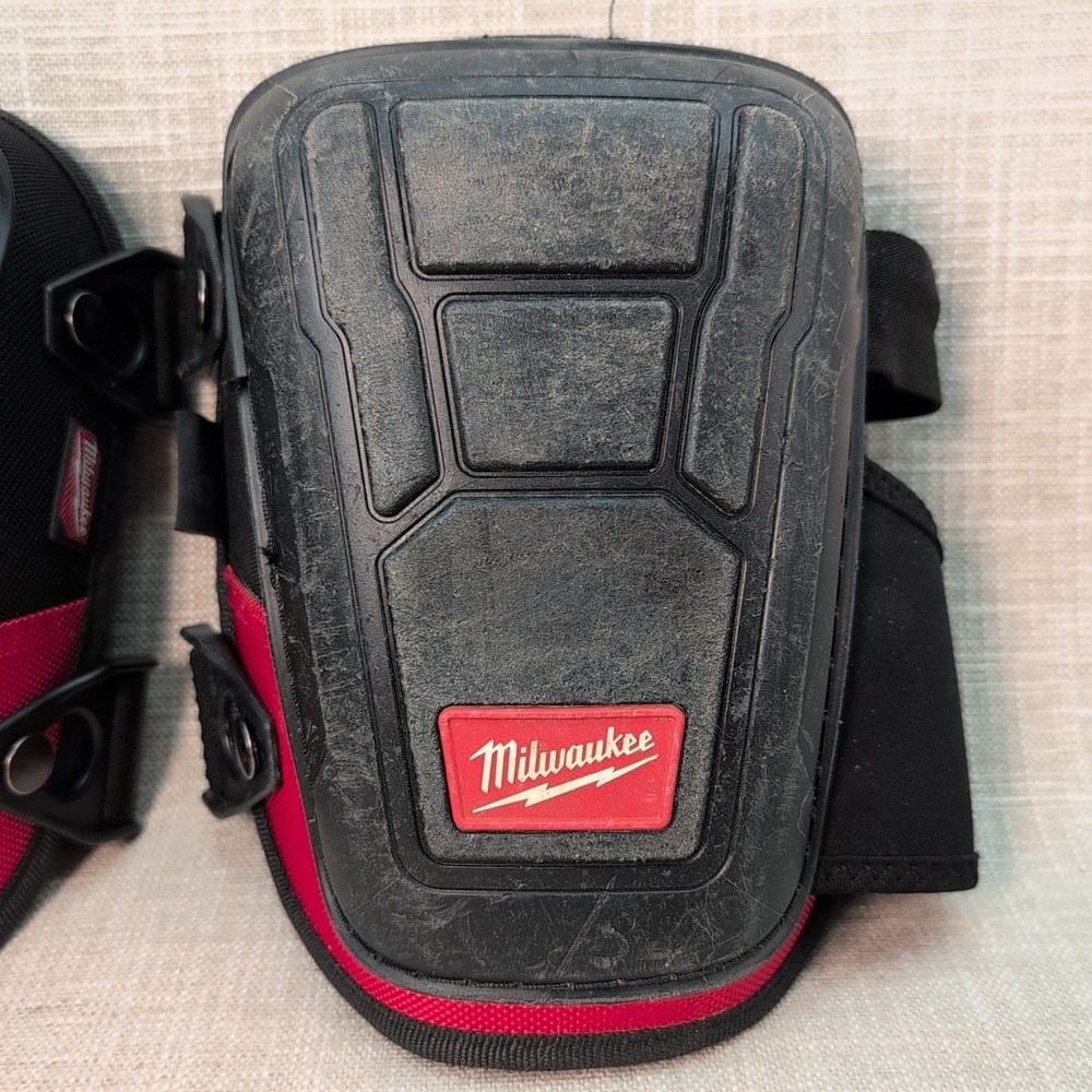 Milwaukee 48-73-6030 Performance Hard Shell Knee Pad