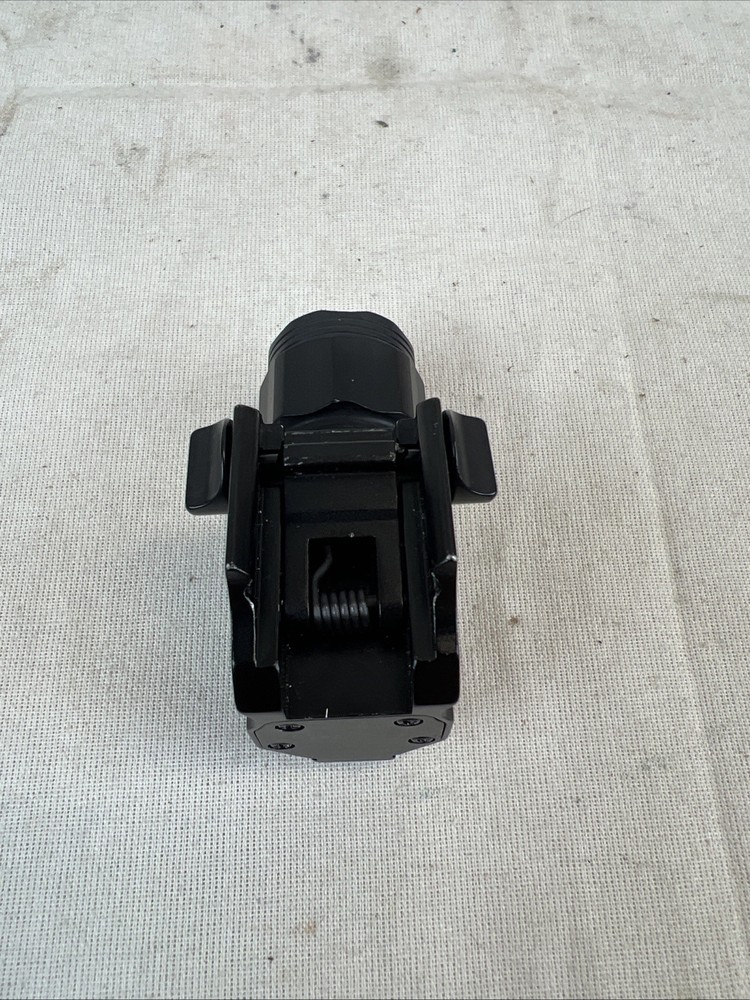 AIM Sports 220 Lumens Sub Compact Light