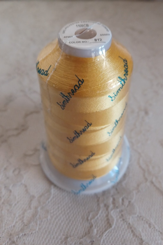 LARGE SPOOL Simthread Embroidery Thread (5500Yards) - Cream Yellow #812 (Sealed)
