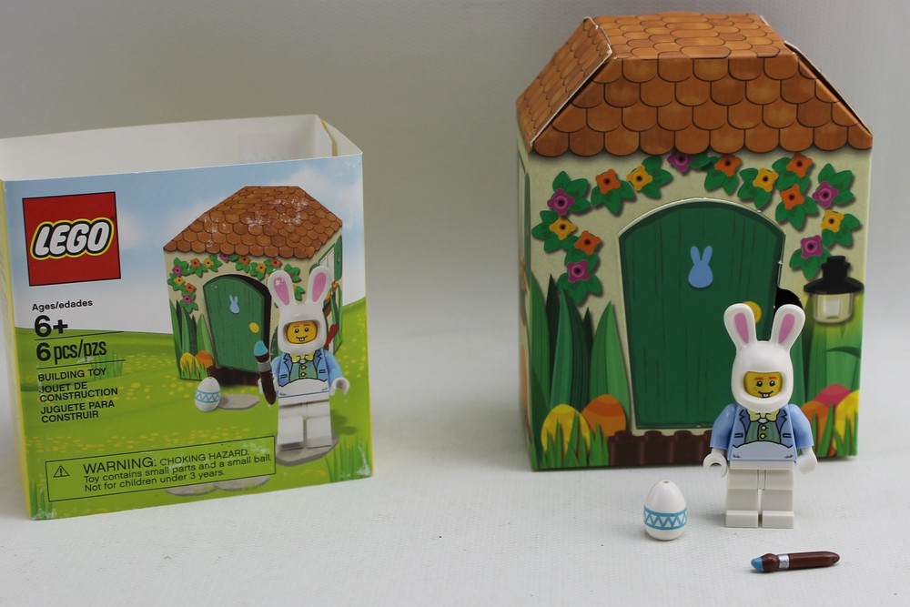 Lego Easter Bunny Open Box Figure