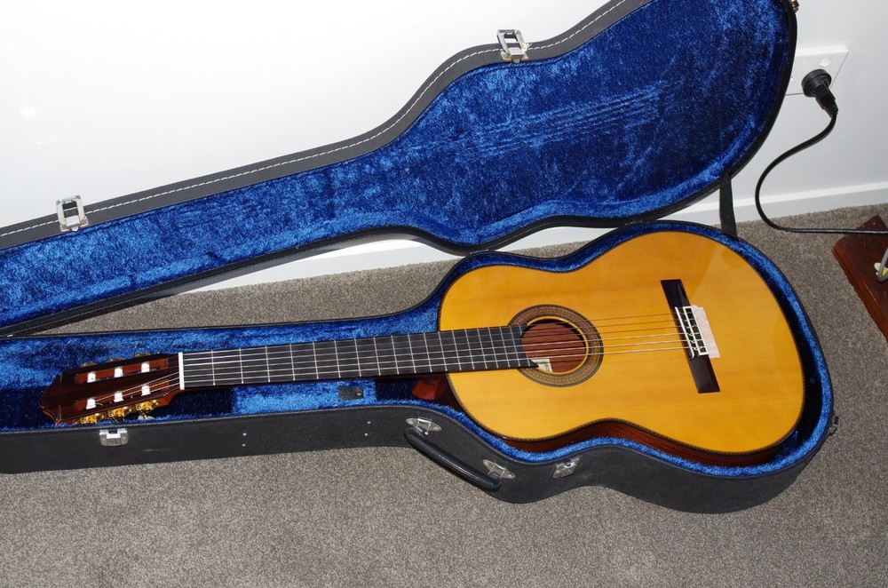 Yamaha Gc-41 Classical guitar