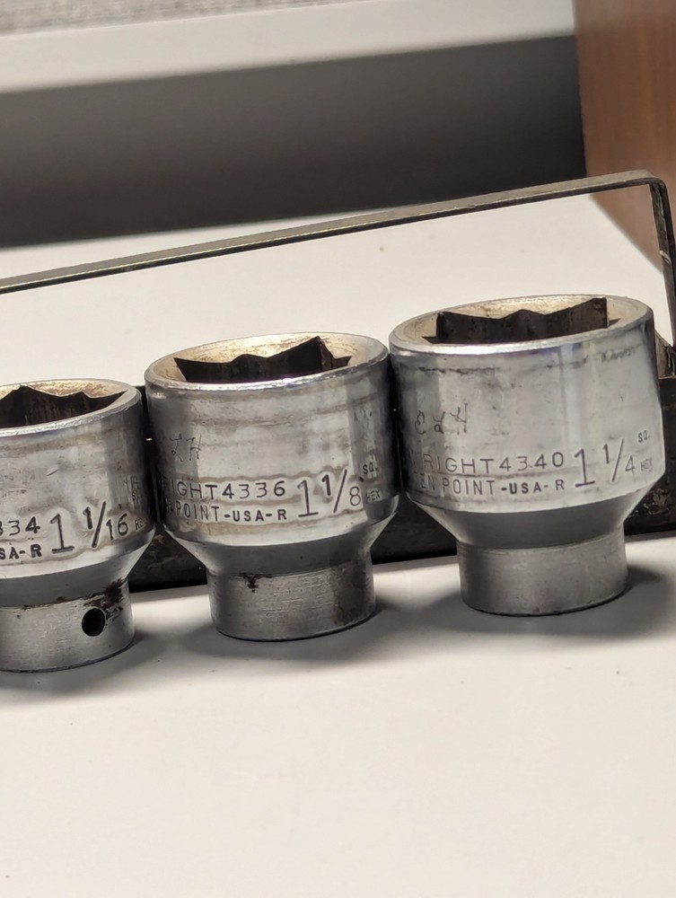 VINTAGE WRIGHT TOOL 1/2” Dr SAE STD 12pc SOCKET SET 8pt SQUARE 7/16 - 1 1/4" USA