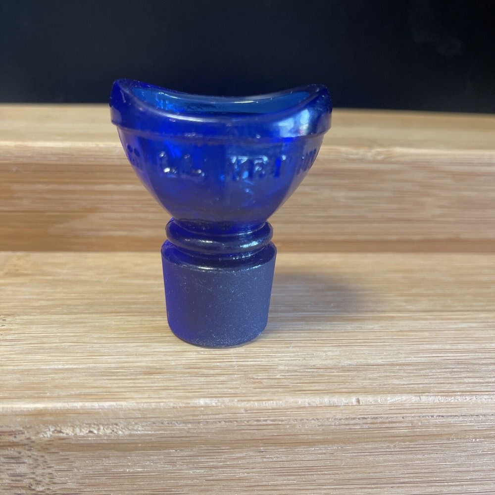 Wyeth Collyrium   Glass Eye Cup & Bottle Stopper