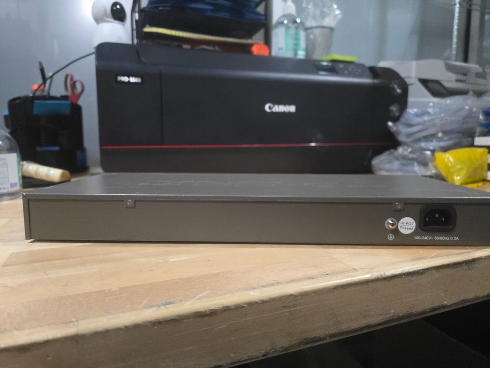 TP-LINK Technologies TP-Link (TL-SF1024) 24-Ports External Switch