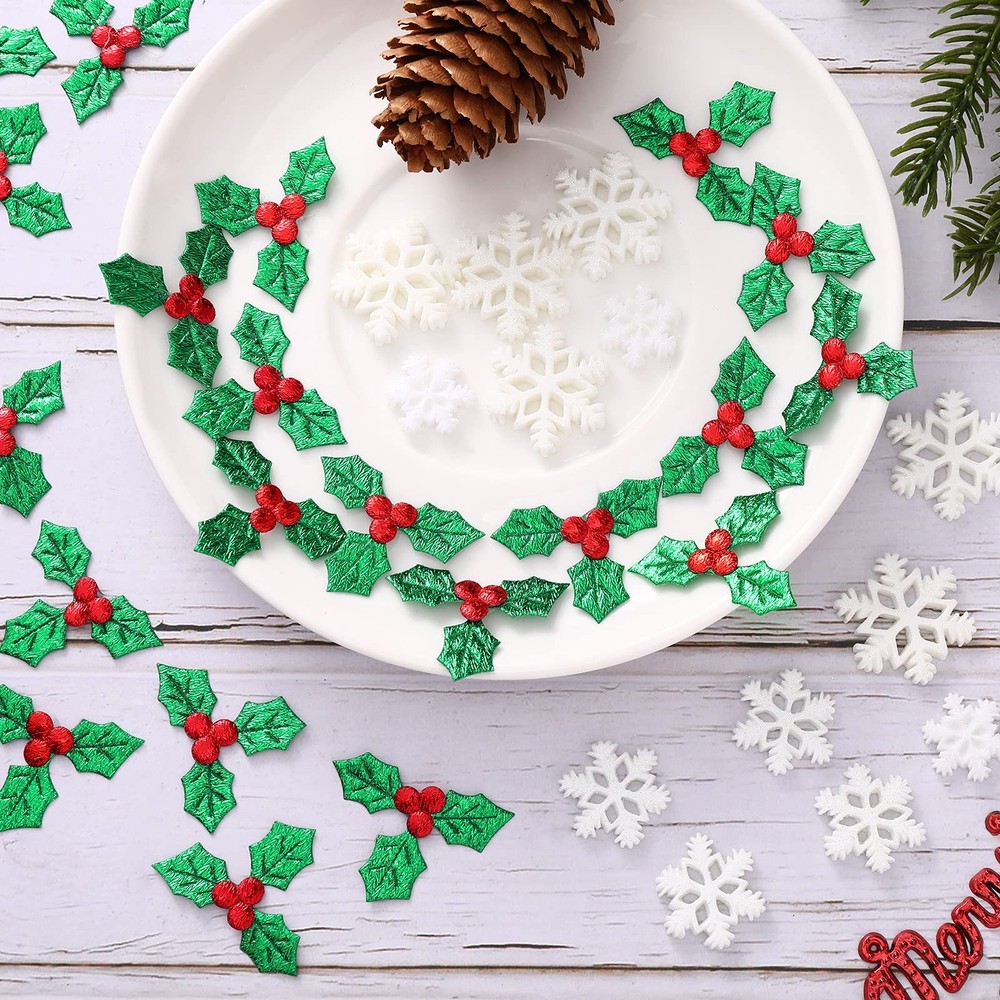 Jetec 150 Pcs Tiny Resin Christmas Snowflake Decorations Small, White, Green