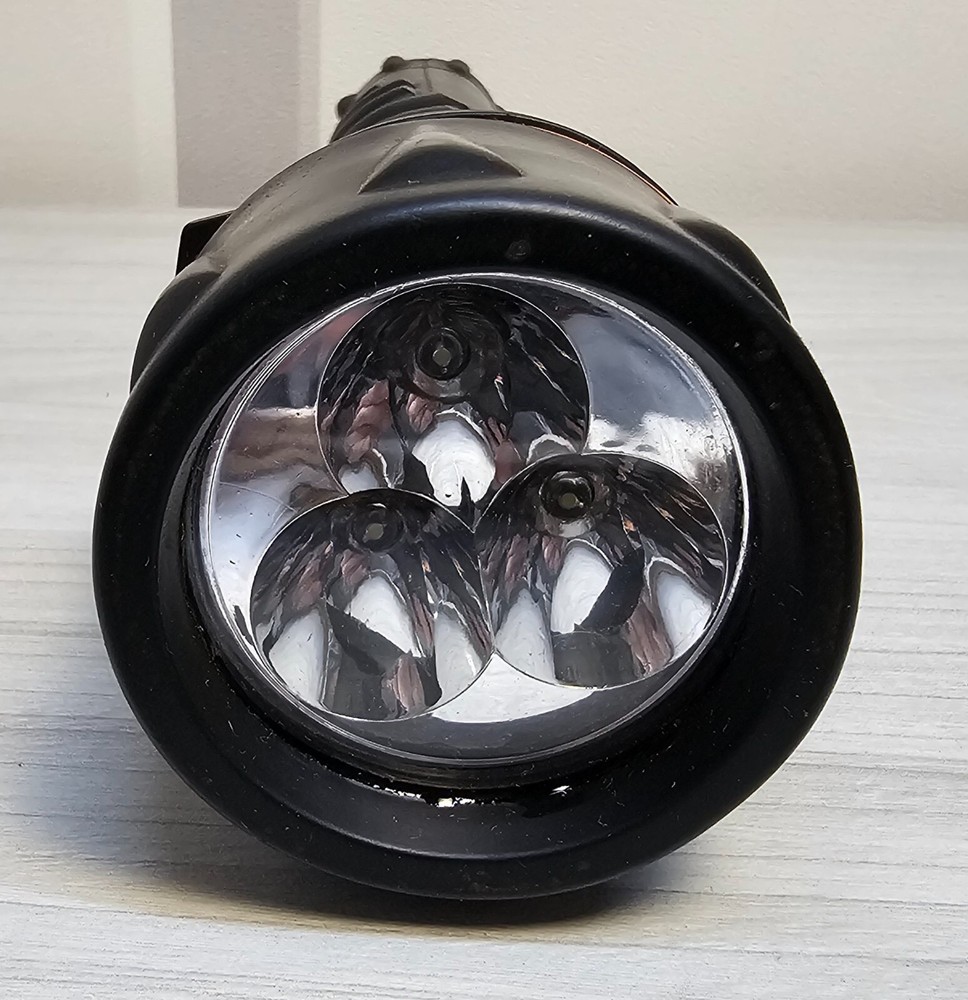 LED Dive Torch Underwater Light Scuba Diving LED Dive Torch Waterproof Light